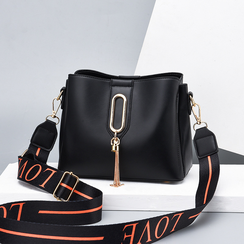 Small Bags Women Women’s Bags Shoulder Messenger Bag All-match Pure Trend Color Casual Handbag
