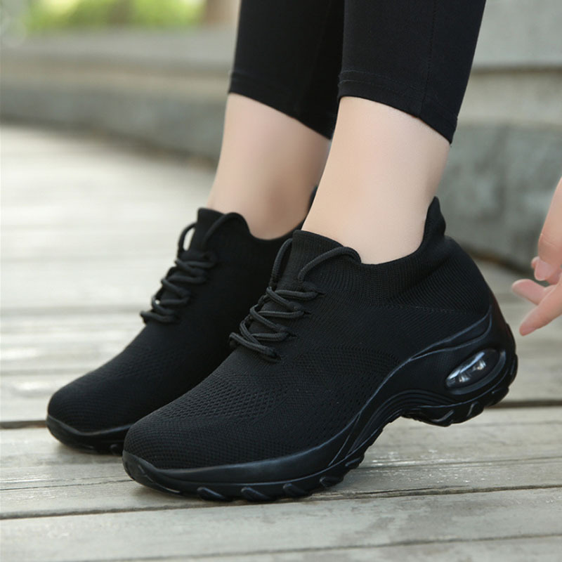 Sports Women Flying Knit Socks Shaking Shoes - Image 10