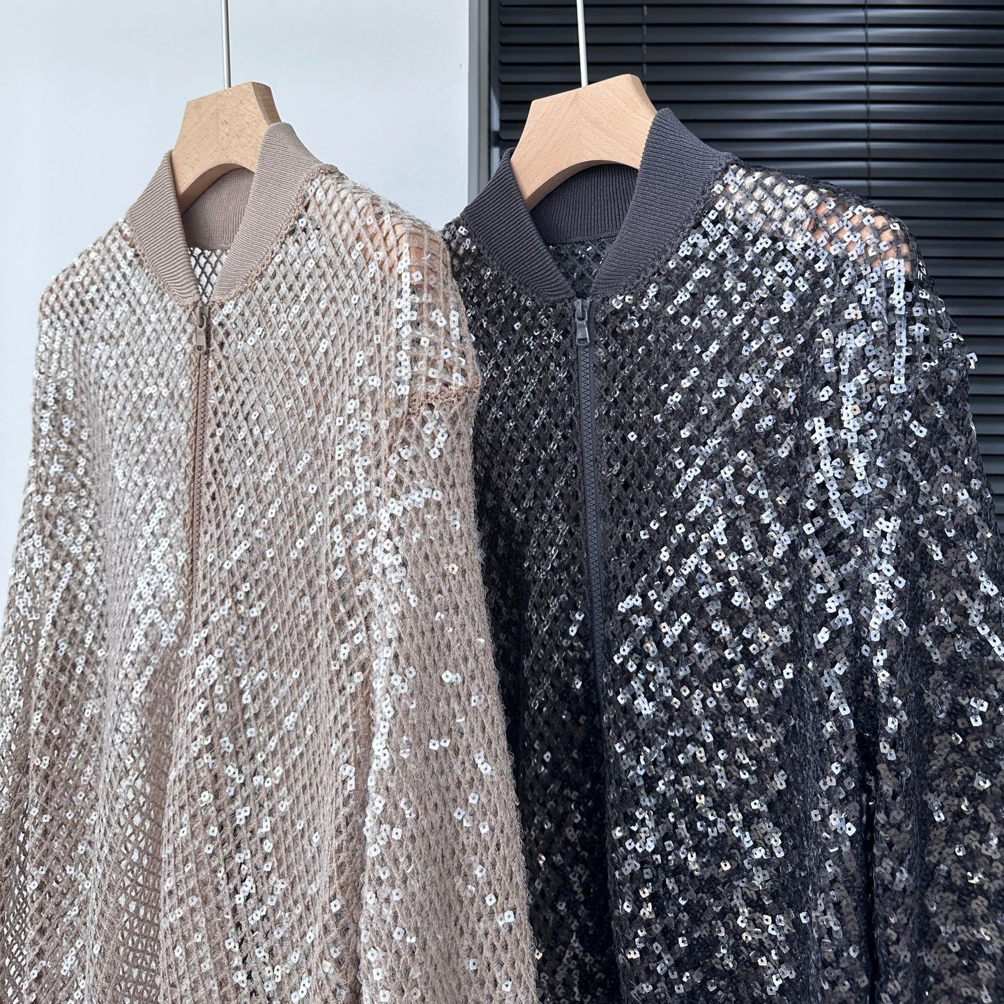 Italian-style Hollow-out Sequin Stand-collar Loose-fit Linen Knit Long-sleeve